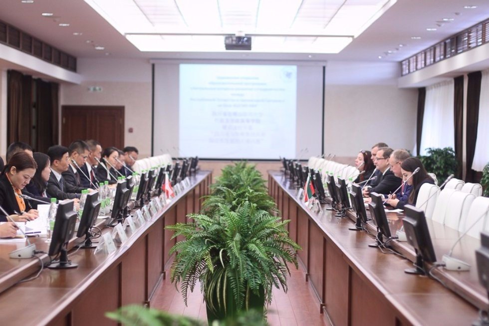 Public Servants from Sichuan Started Training at the Higher School of Public Administration ,Sichuan, Sichuan University, Southwest Petroleum University, Beijing Administrative College, HSPA, Government of Tatarstan